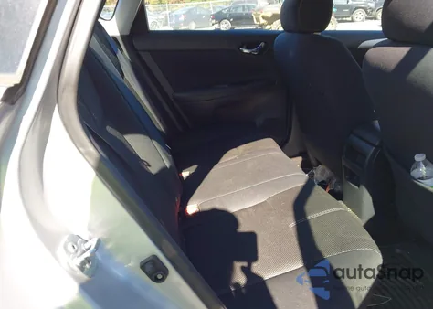 2016 Nissan Sentra S из США, поврежденный, VIN 3N1AB7AP0GL681585